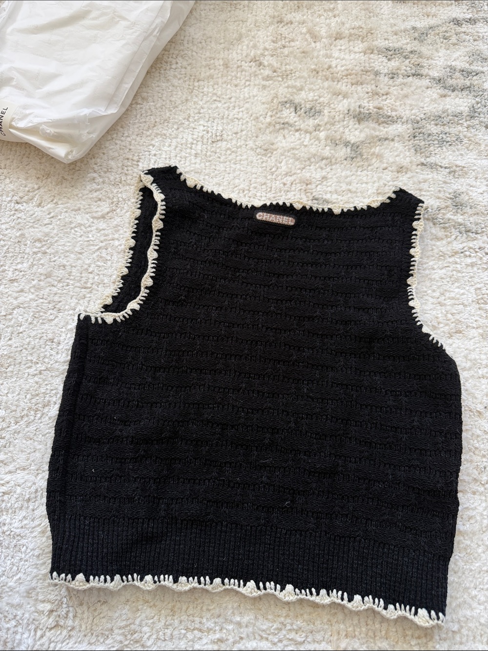 Chanel top - Picture 2 of 6